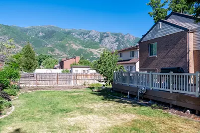 2289 E Sunset Dr, Layton, UT 84040 - Photo 36