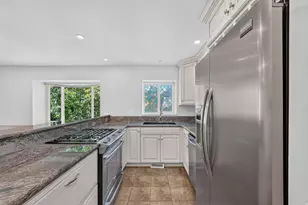 2220 E Murray Holladay Rd S, Holladay, UT 84117 - Photo 8