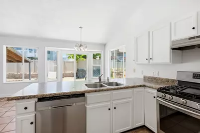 6354 S Cherry Valley Pl, West Valley, UT 84118 - Photo 12