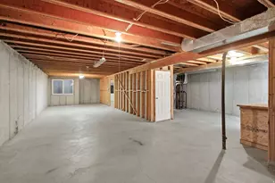10157 Cornerstone Dr, South Jordan, UT 84095 - Photo 24