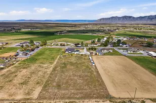 497 N Old Lincoln Hwy W, Grantsville, UT 84029 - Photo 36