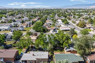 4283 W 3930 S, West Valley, UT 84120 - Photo 32