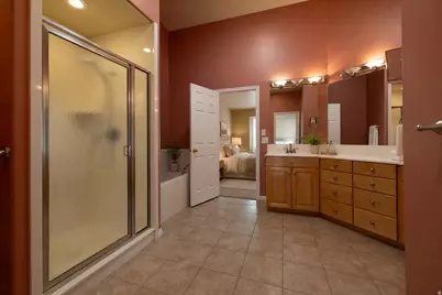 1637 N Linden Ln E #231, Bountiful, UT 84010 - Photo 6