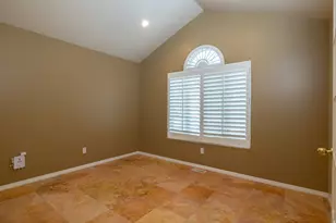 1637 N Linden Ln E, Bountiful, UT 84010 - Photo 38