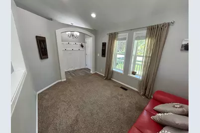 12171 S Laurel Chase Dr W, Riverton, UT 84065 - Photo 10