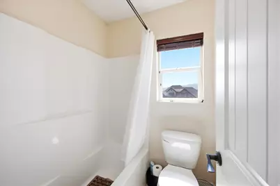 2389 S Prairie View Dr W, Eagle Mountain, UT 84005 - Photo 28