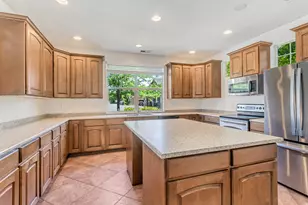 977 N Fox Hollow Dr, North Salt Lake, UT 84054 - Photo 32