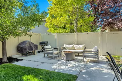 977 N Fox Hollow Dr, North Salt Lake, UT 84054 - Photo 22