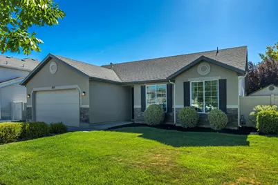 977 N Fox Hollow Dr, North Salt Lake, UT 84054 - Photo 2