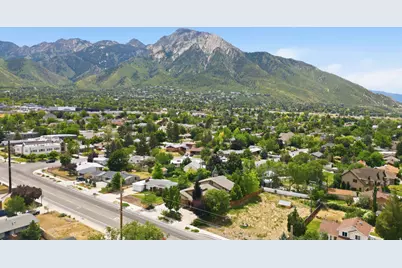 3200 E 3900 S, Holladay, UT 84124 - Photo 62