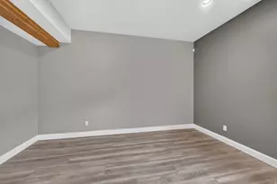 3200 E 3900 S, Holladay, UT 84124 - Photo 40