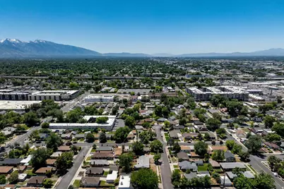 2173 S Nowell Cir E, Salt Lake City, UT 84115 - Photo 38