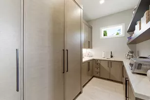 9391 S Granite Vista Dr, Cottonwood Heights, UT 84092 - Photo 28