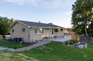 481 E 540 N, Centerville, UT 84014 - Photo 4
