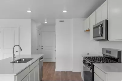 4370 N Buckstone Way #1346, Lehi, UT 84048 - Photo 8