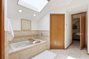 6458 S Canyon Cove Dr E, Holladay, UT 84121 - Photo 36