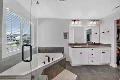 12286 S Varitek Dr, Herriman, UT 84096 - Photo 24