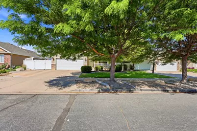 8462 S Oak Farm Dr W, West Jordan, UT 84081 - Photo 12