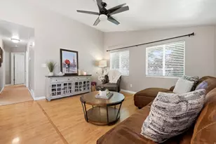 8462 S Oak Farm Dr W, West Jordan, UT 84081 - Photo 14