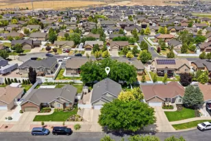 8462 S Oak Farm Dr W, West Jordan, UT 84081 - Photo 6