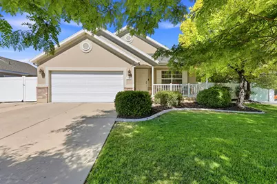 8462 S Oak Farm Dr W, West Jordan, UT 84081 - Photo 4
