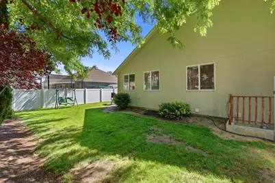 8462 S Oak Farm Dr W, West Jordan, UT 84081 - Photo 48