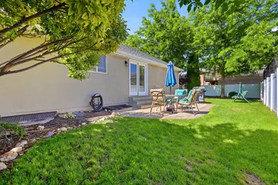 8462 S Oak Farm Dr W, West Jordan, UT 84081 - Photo 42