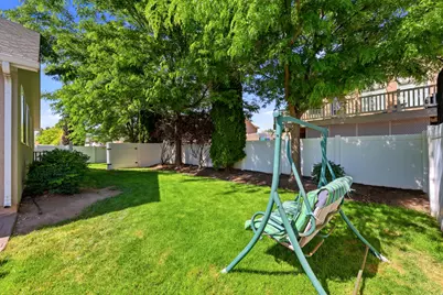 8462 S Oak Farm Dr W, West Jordan, UT 84081 - Photo 46