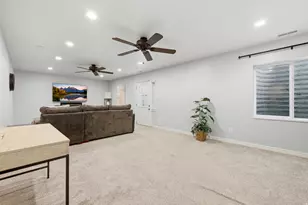8462 S Oak Farm Dr W, West Jordan, UT 84081 - Photo 22