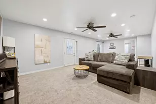 8462 S Oak Farm Dr W, West Jordan, UT 84081 - Photo 18
