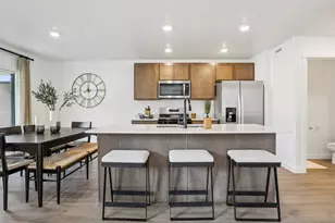 4362 N Buckstone Wy, Lehi, UT 84048 - Photo 8