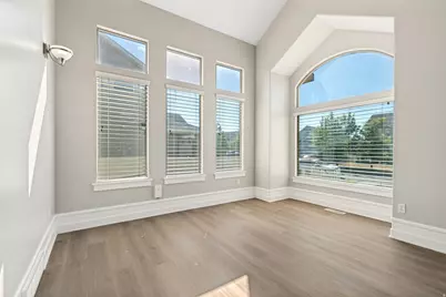 7462 S Sunset Maple Dr W, West Jordan, UT 84081 - Photo 6