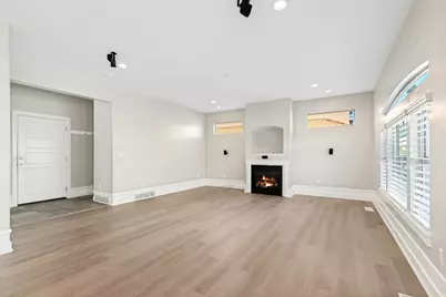 7462 S Sunset Maple Dr W, West Jordan, UT 84081 - Photo 8