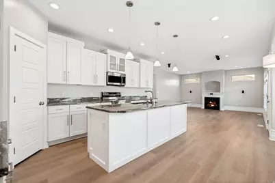 7462 S Sunset Maple Dr W, West Jordan, UT 84081 - Photo 10