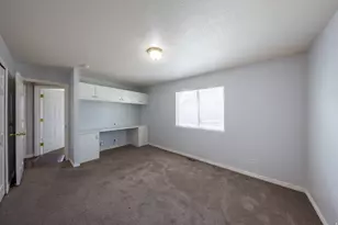 3926 W 10400 N, Cedar Hills, UT 84062 - Photo 18