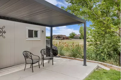 3609 W Jupiter Hills Dr, Syracuse, UT 84075 - Photo 36