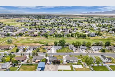3609 W Jupiter Hills Dr, Syracuse, UT 84075 - Photo 46