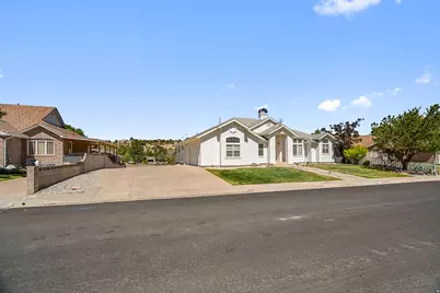 714 S St James Pl, Cedar City, UT 84720 - Photo 14