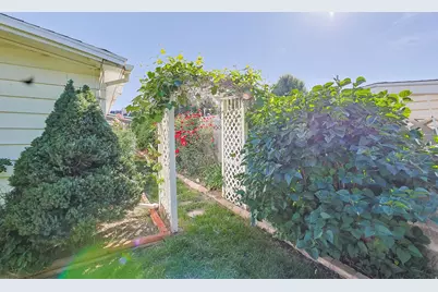 132 W Alta View Way, Sandy, UT 84070 - Photo 32