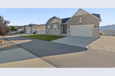 6085 N Sheps Ridge Rd, Eagle Mountain, UT 84005 - Photo 54