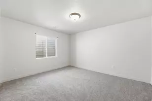 6085 N Sheps Ridge Rd, Eagle Mountain, UT 84005 - Photo 36