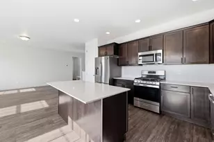 6085 N Sheps Ridge Rd, Eagle Mountain, UT 84005 - Photo 12