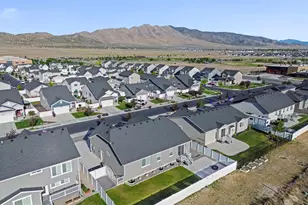 6085 N Sheps Ridge Rd, Eagle Mountain, UT 84005 - Photo 2