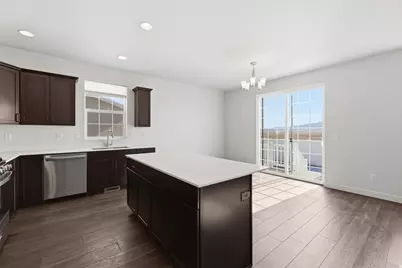 6085 N Sheps Ridge Rd, Eagle Mountain, UT 84005 - Photo 10