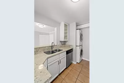 550 S 400 E #3112, Salt Lake City, UT 84111 - Photo 8