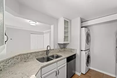 550 S 400 E #3112, Salt Lake City, UT 84111 - Photo 8