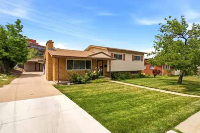 1095 41st St, Ogden, UT 84403 - Photo 2