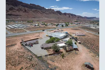 2475 S 191 Hwy, Moab, UT 84532 - Photo 2
