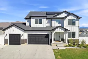 4554 N Mt Ellen St, Eagle Mountain, UT 84005 - Photo 4