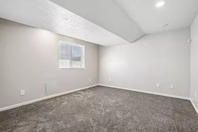 2323 N 10 W, Layton, UT 84041 - Photo 30